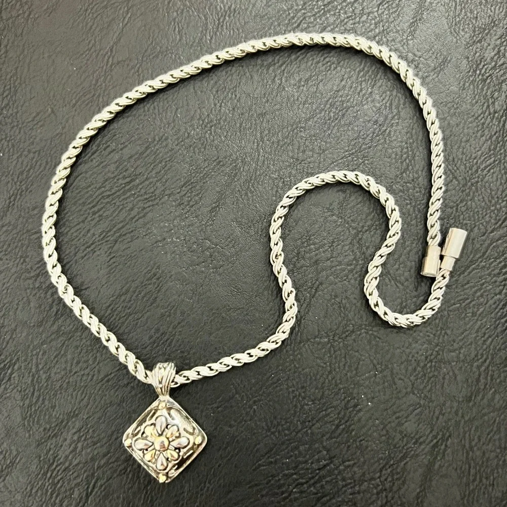 Michael Morrison MX Vtg Silver Tone Square Floral Pendant Rope‎ Chain 19